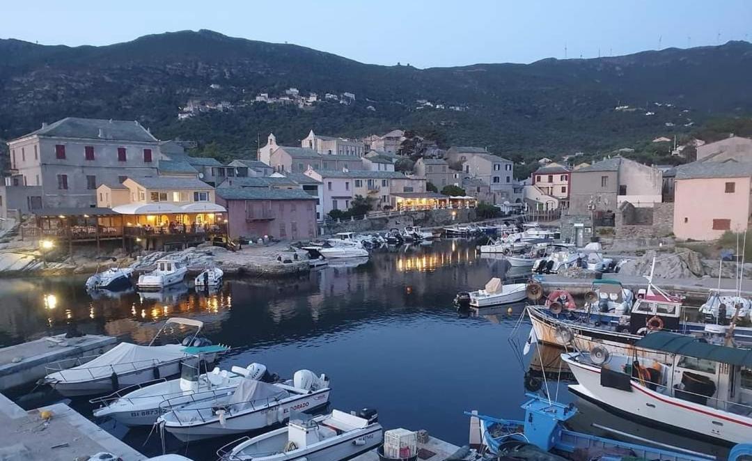 Porteo - Les Terrasses Du Port Сентури Екстериор снимка