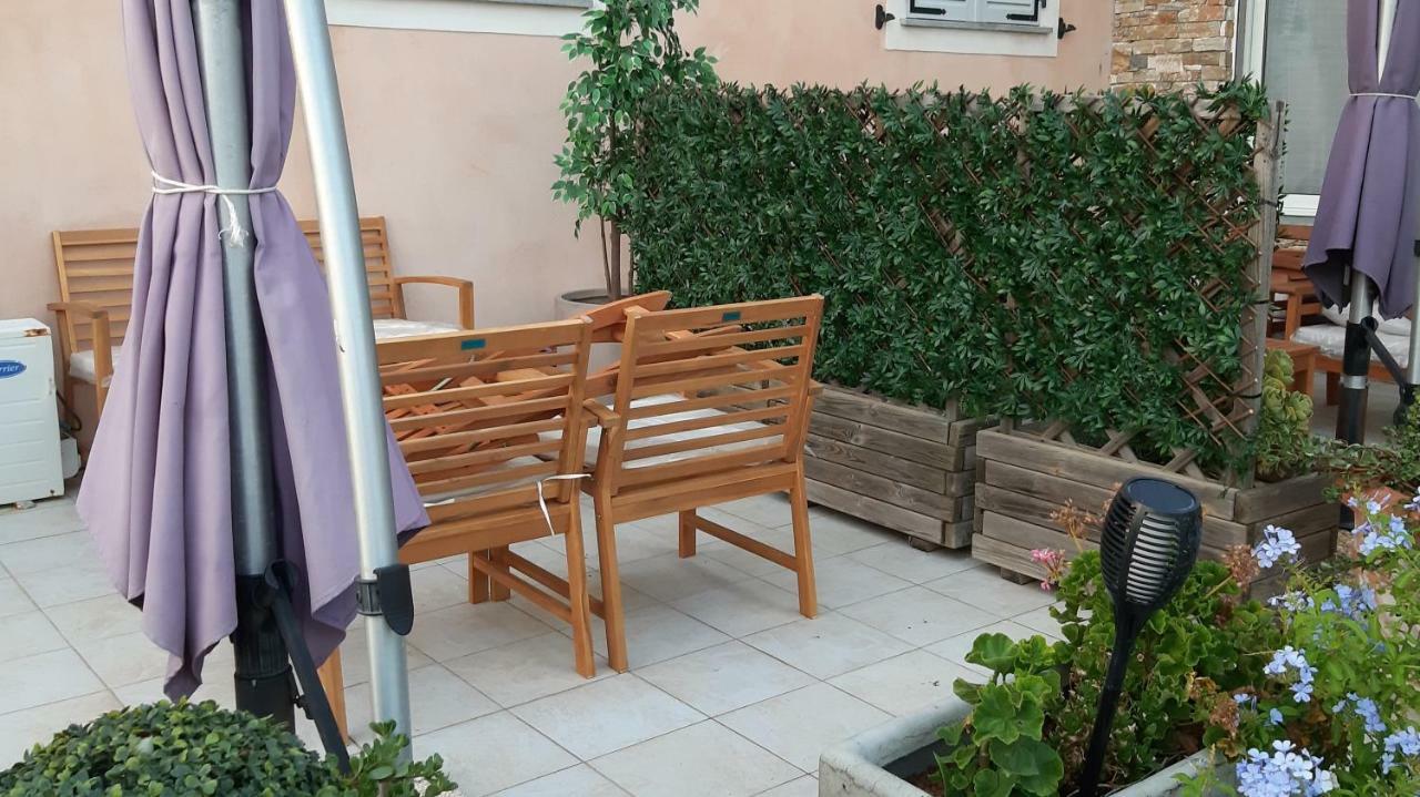Porteo - Les Terrasses Du Port Сентури Екстериор снимка